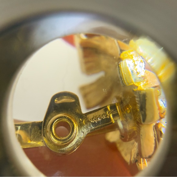 Vintage Monet Rhinestone Flower Star Cluster Earrings, Gold Tone Clip On Signed - Picture 8 of 9